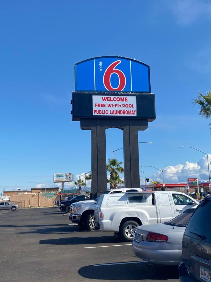Motel 6 Bullhead City, Az - Laughlin Exterior foto